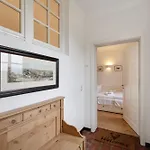 Апартаменты Gut Rattelvitz - Parterre West Gingst